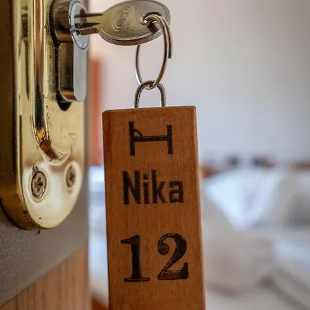 Nika 2*