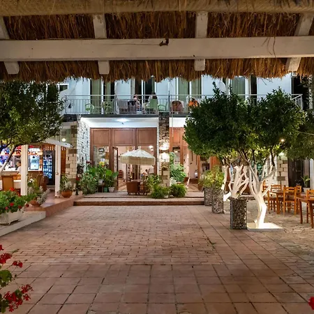 Hotel Nika 2*