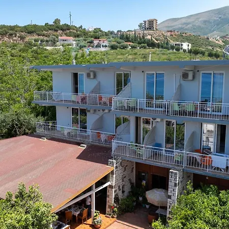 Hotel Nika 2*