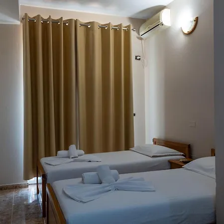 Nika Hotel Radhimë