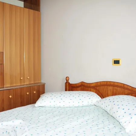 Hotel Nika Radhimë