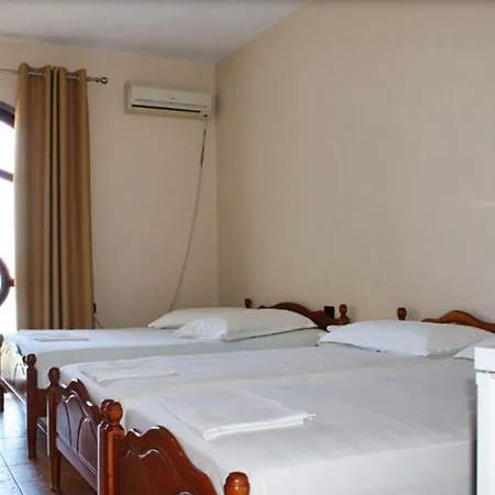 Hotel Nika 2*